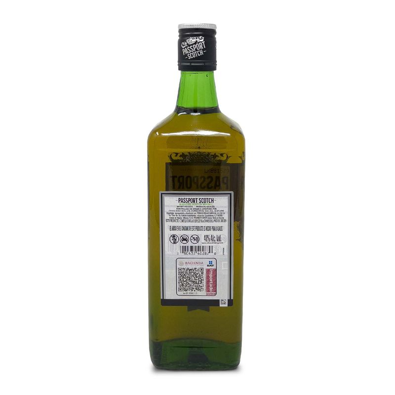 W42020-Vinoteca-Whisky-Passport-700ml-006.jpg