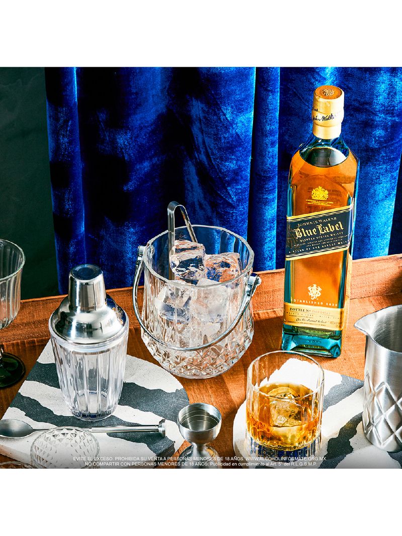 W42034-Vinoteca-Whisky-Jwalker-Et-Azul-750Ml-002.jpg