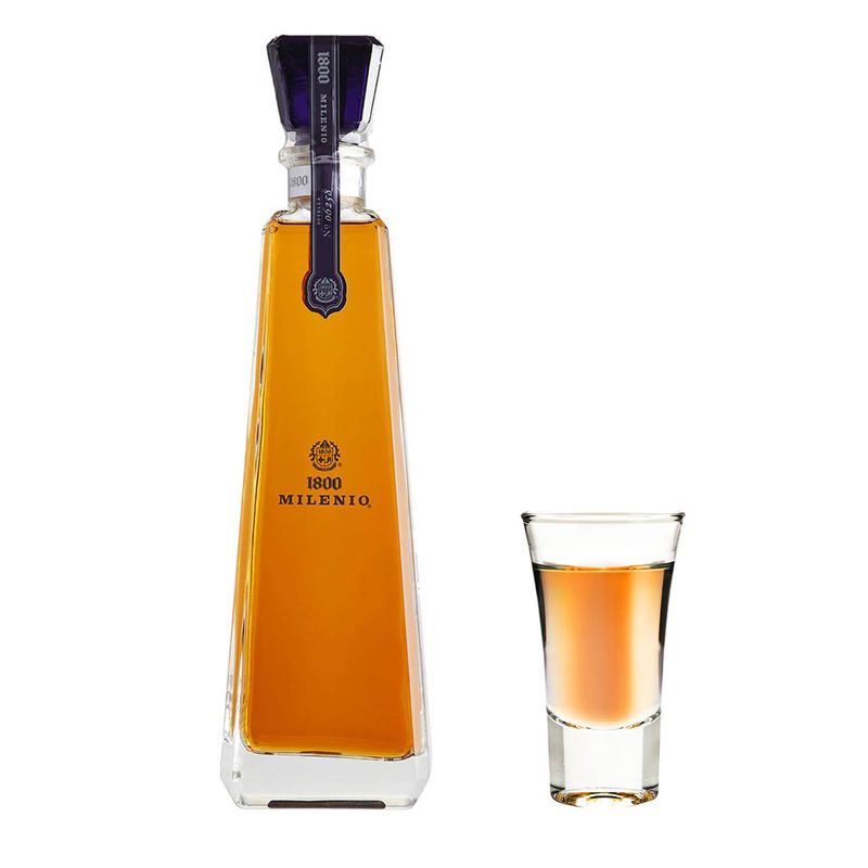 T28260-Vinoteca-Tequila-Cuervo-1800-Milenio-Extra-Anejo-750ml-003.jpg