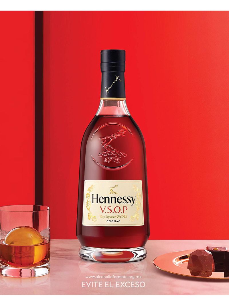 C5023-Vinoteca-Cognac-Hennessy-VSOP-700ml-003.jpg