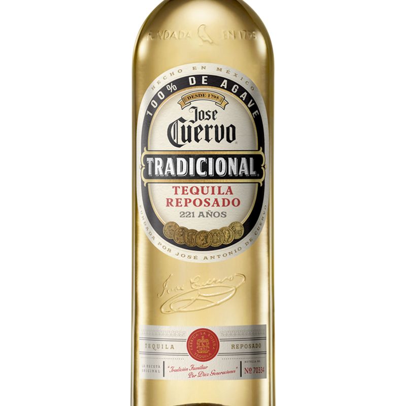 T27100-Vinoteca-Tequila-Cuervo-Tradicional-695Ml-002.jpg
