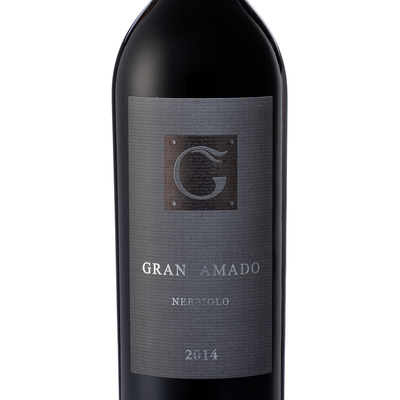 VMT36638-Vinoteca-TTO-GRAN-AMADO-NEBBIOLLO-750ML-003.jpg