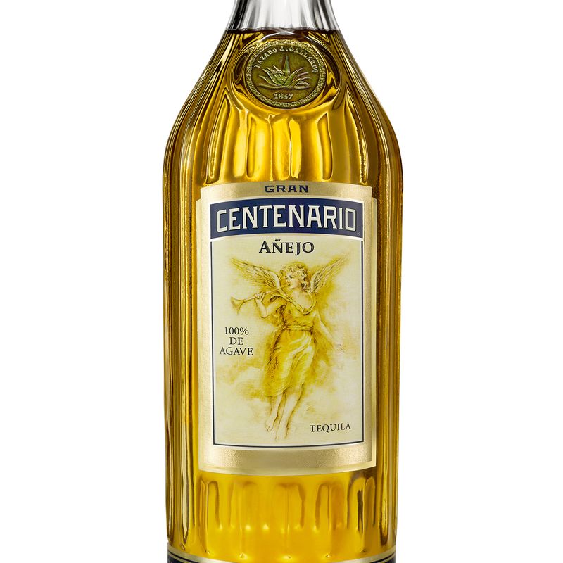 T27274-Vinoteca-Tequila-Gran-Centenario-Anejo-695Ml-002.jpg