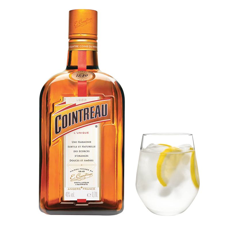 LA16004-Vinoteca-Licor-Cointreau-700Ml-003.jpg