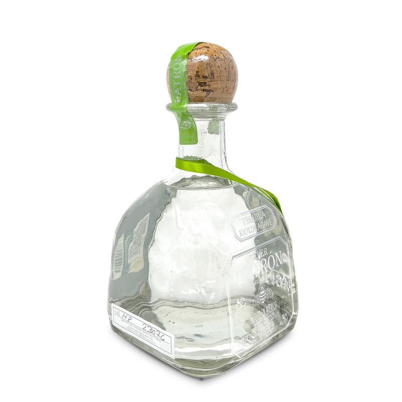 T7484-Vinoteca-Tequila-Patron-Silver-700Ml-002.jpg