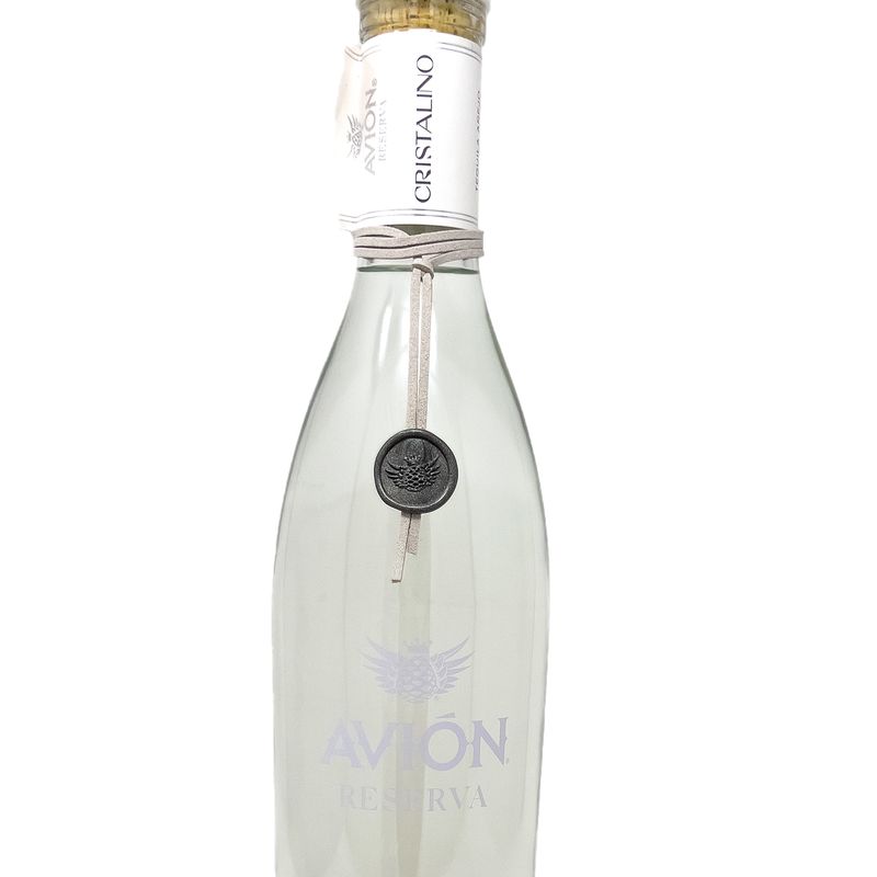 T7436-Vinoteca-Tequila-Avion-Reserva-Cristalino-750Ml-003.jpg
