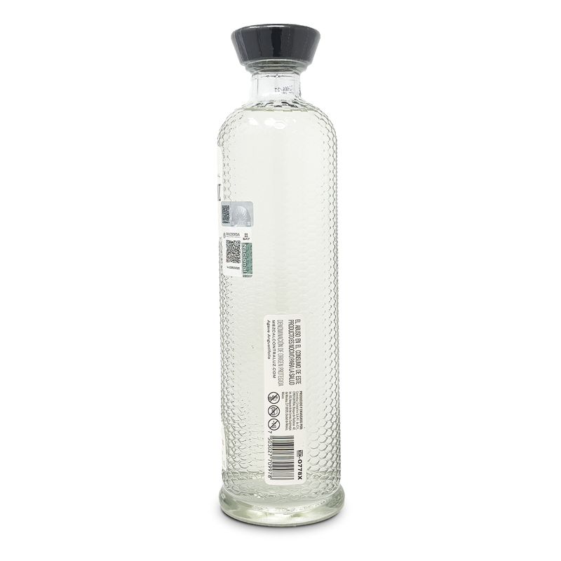 T7441-Vinoteca-Mezcal-Contraluz-Anejo-Cristalino-700-ml-004.jpg
