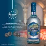 T27464-Vinoteca-Tequila-Cuervo-Reserva-De-La-Familia-Platino-750ml-003.jpg