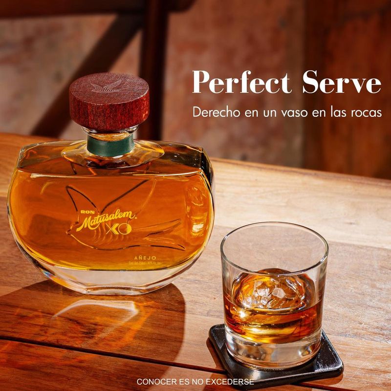 R24838-Vinoteca-Ron-Matusalem-Xo-750Ml-004.jpg