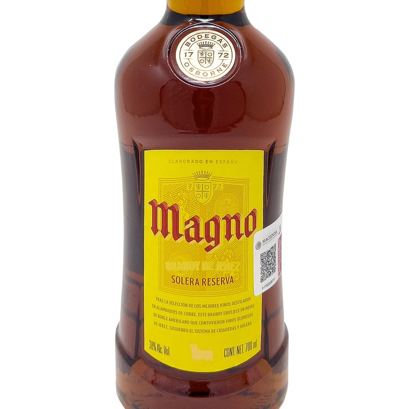 B4045-Vinoteca-Brandy-Magno-700Ml-003.jpg