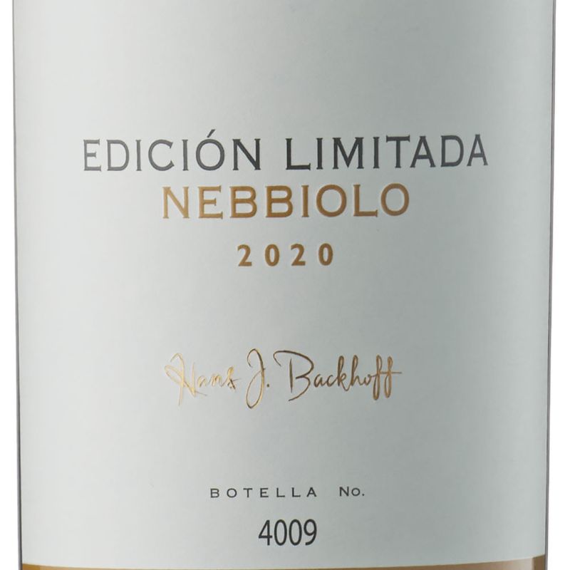 VMT36631-Vinoteca-Tto-Monte-Xanic-Nebbiolo-Ed-Limitada-750Ml-002.jpg