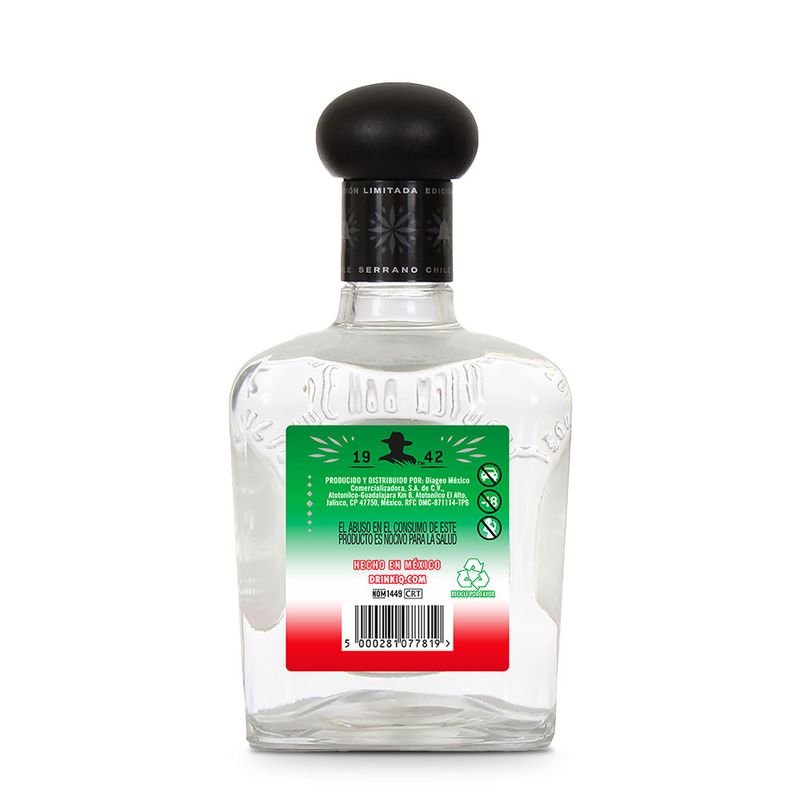 T7520-Vinoteca-Tequila-Don-Julio-Chile-Serrano-700-ml-004.jpg