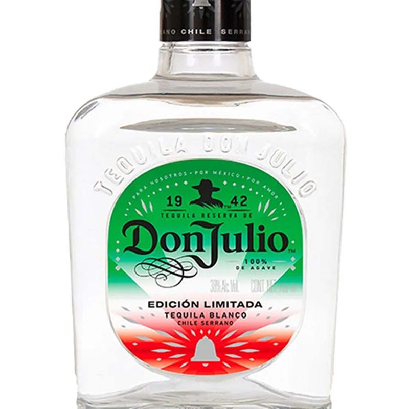 T7520-Vinoteca-Tequila-Don-Julio-Chile-Serrano-700-ml-002.jpg