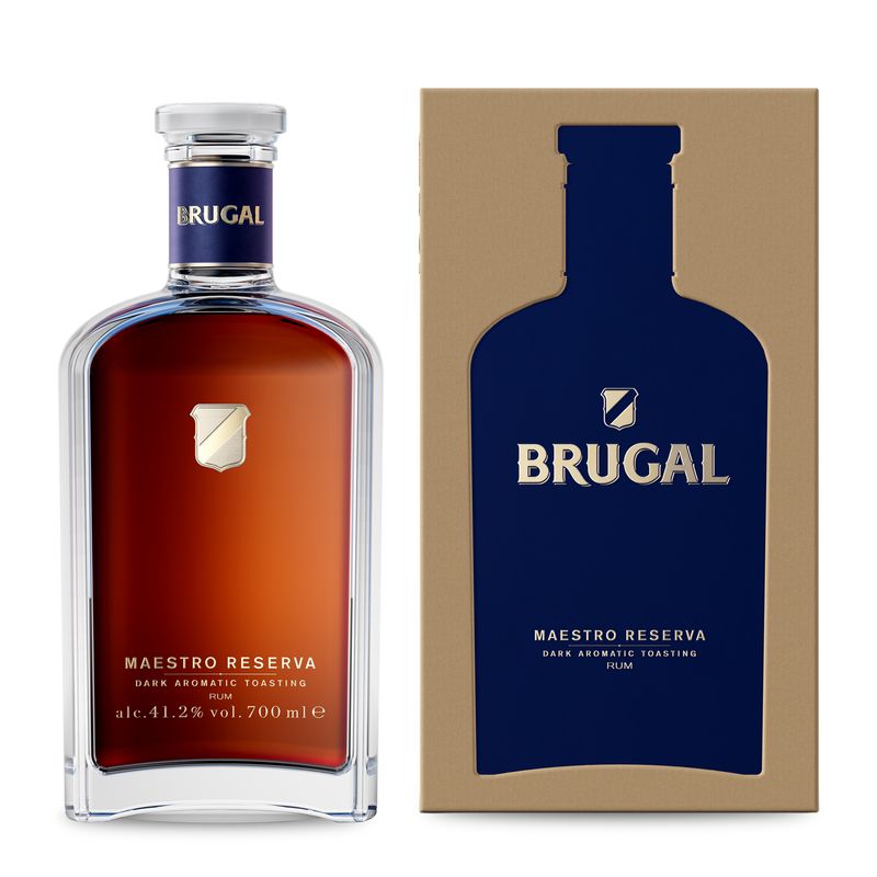 R24845-Vinoteca-Ron-Brugal-Maestro-Reserva-700-ml-006.jpg
