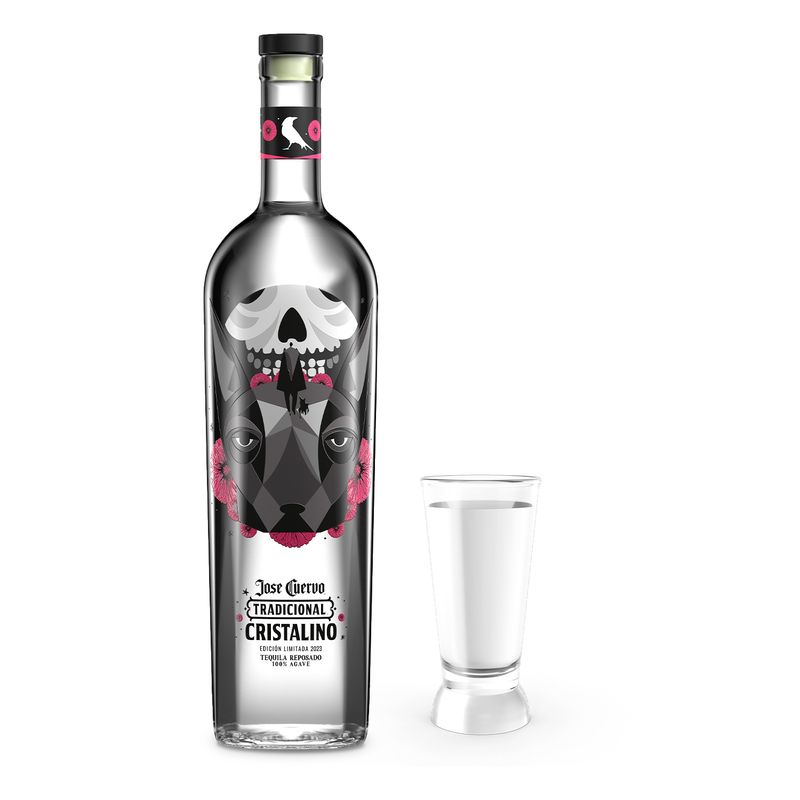 T7490-Vinoteca-Tequila-Tradicional-Cristal-Calavera-750ml-003.jpg