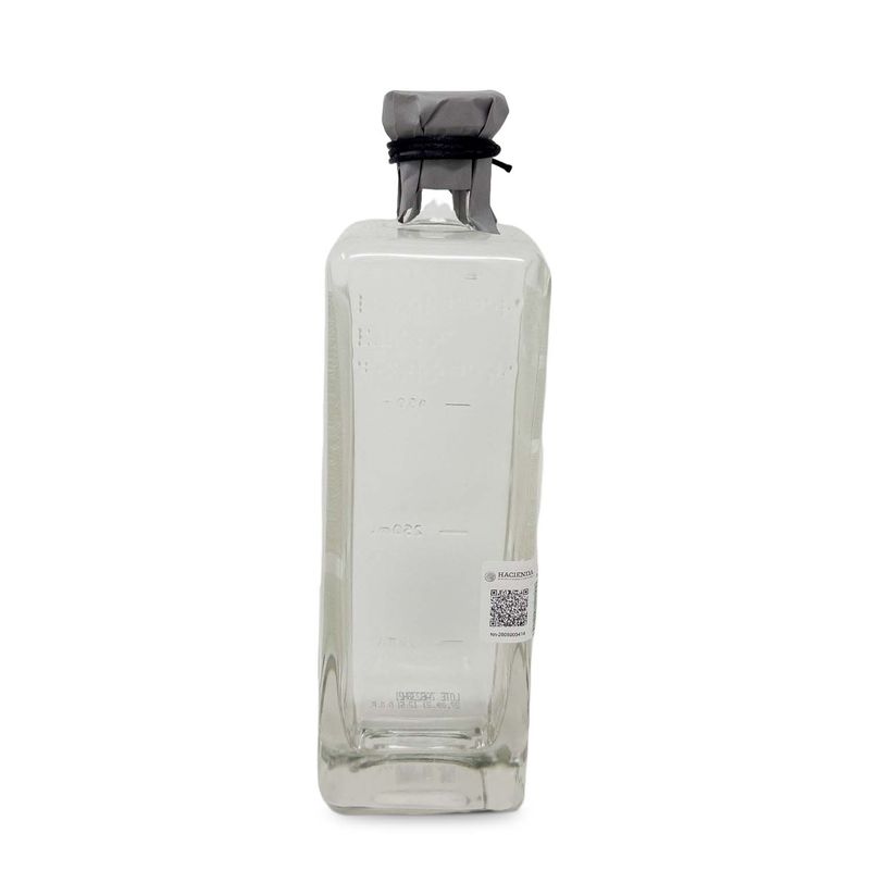 T28511-Vinoteca-Tequila-Delaluz-Blanco-700ml-005.jpg