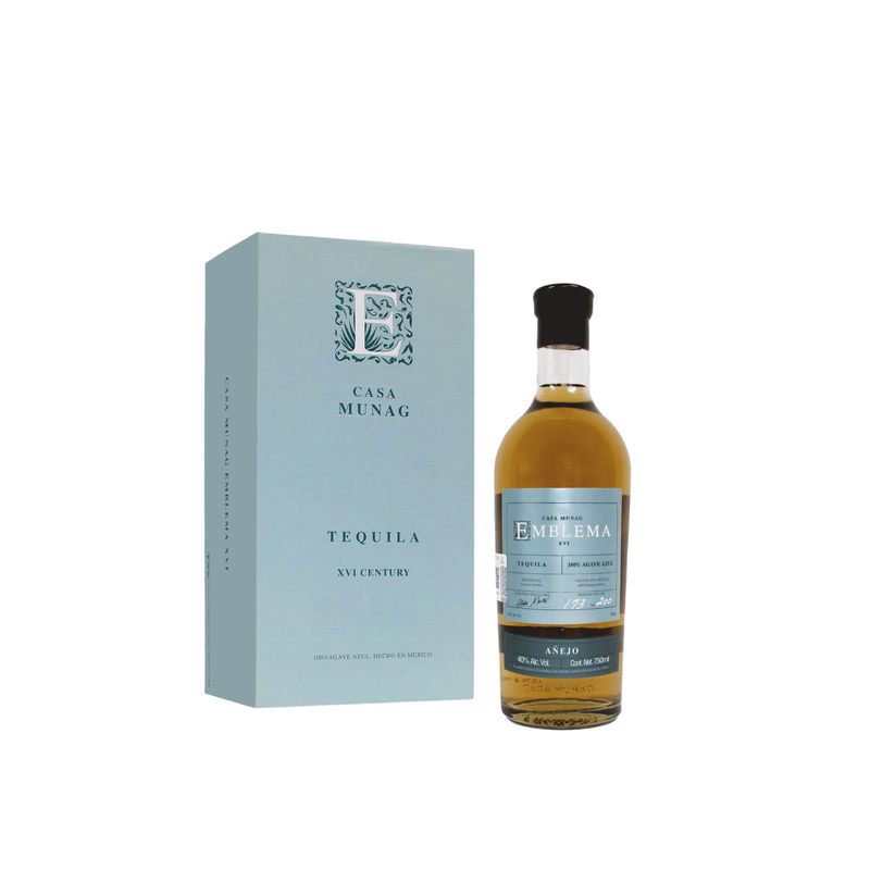 T7499-Vinoteca-Tequila-Casa-Emblema-Munag-Anejo-750-ml-001.jpg