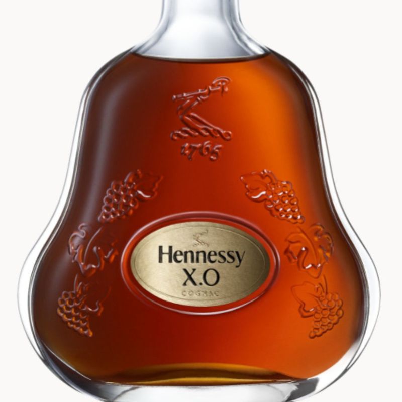C5020-Vinoteca-Cognac-Hennessy-XO-700-ml-002.jpg