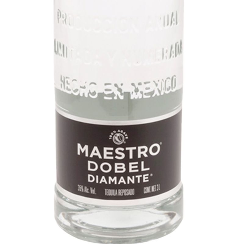 T28407-Vinoteca-Teq-Maestro-Dobel-Diamante-3-Lto-002.jpg