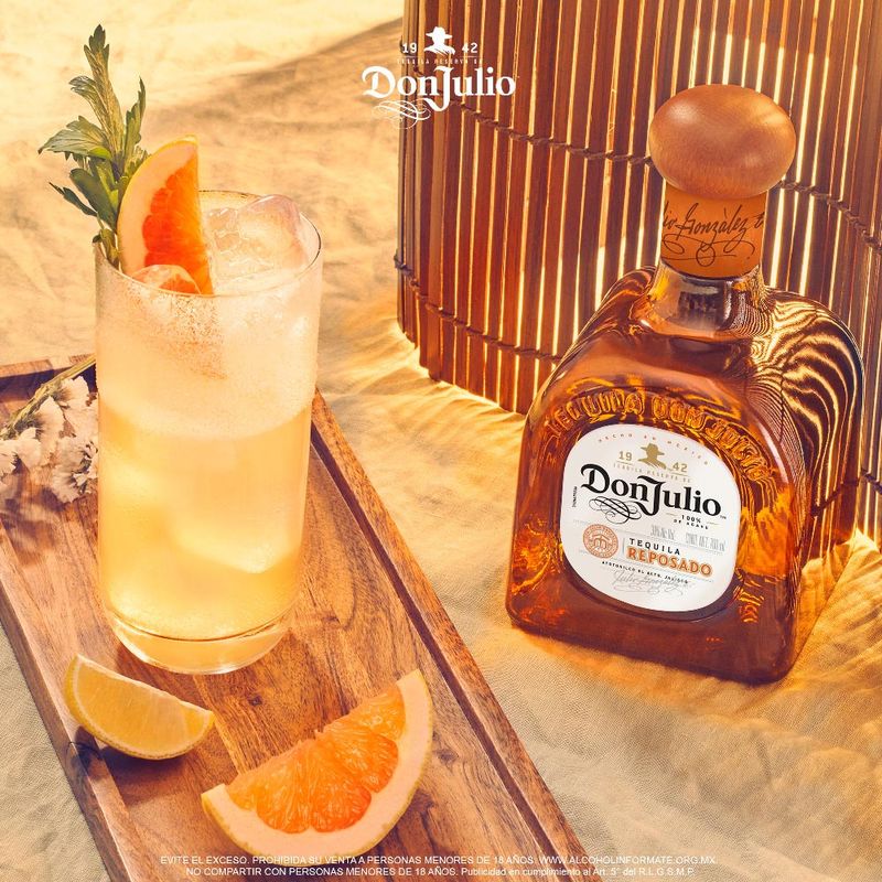 T27132-Vinoteca-Tequila-Don-Julio-Reposado-700Ml-004.jpg