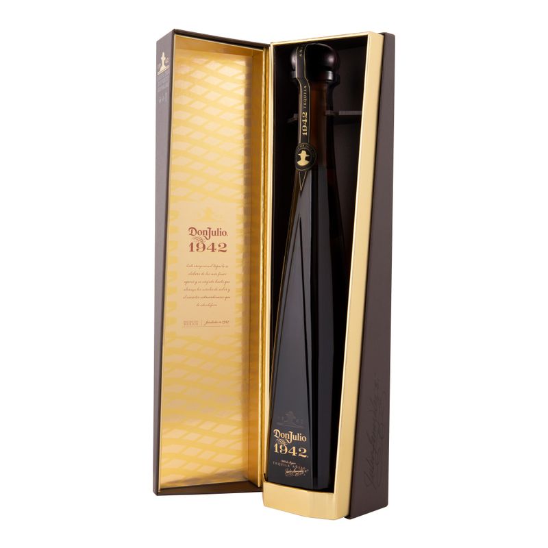 T27222-Vinoteca-Tequila-Don-Julio-1942-750Ml-002.jpg