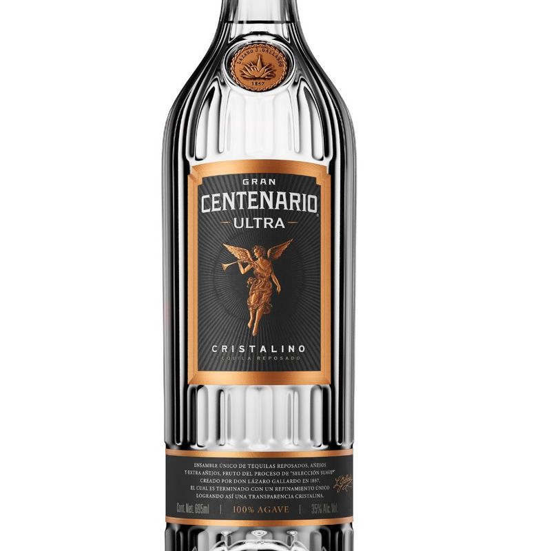 T7548-Vinoteca-Tequila-Gran-Centenario-Ultra-Cristalino-695-ml-002.jpg