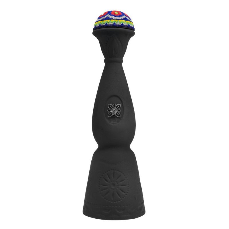 T28569-Vinoteca-Mezcal-Clase-Azul-Durango-750-ml-001.jpg