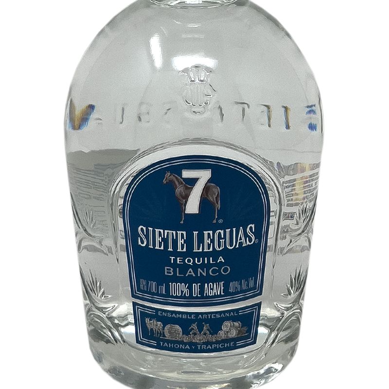 T7472-Vinoteca-Tequila-Blanco-7-Leguas-700Ml-003.jpg
